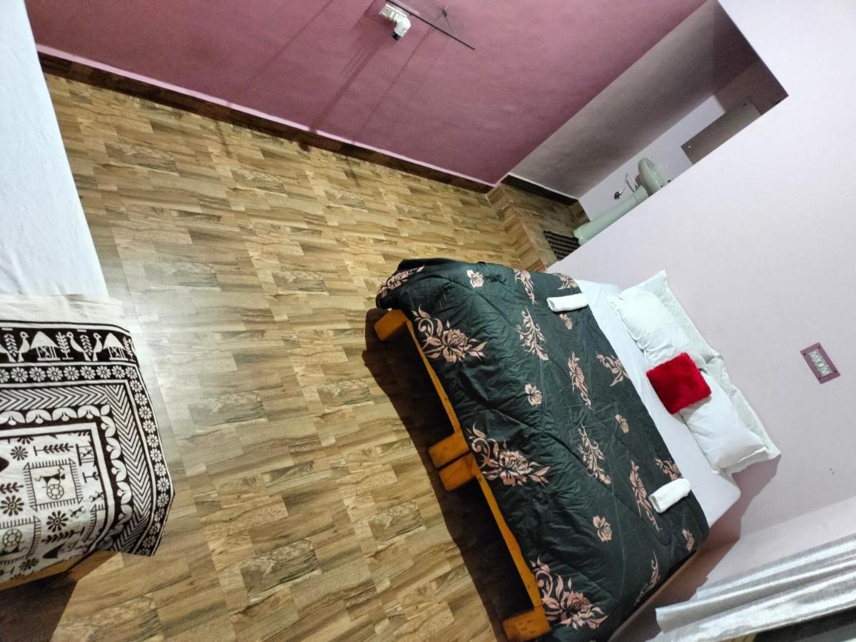Prajwal Home Stay Hampi Exterior foto